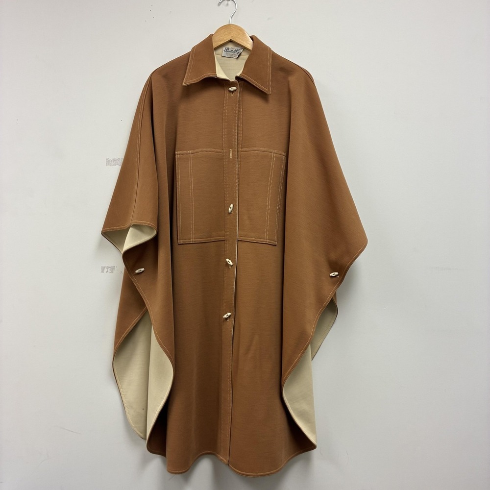 Vintage 70s Butte Knit Cape Womens One Size Brown Collared Button Lined Pockets